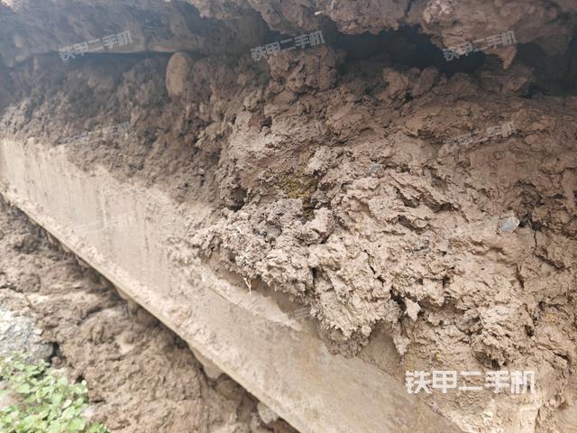 左托鏈輪和鏈筋(行走機構(gòu)) 左托鏈輪和鏈筋(行走機構(gòu))
