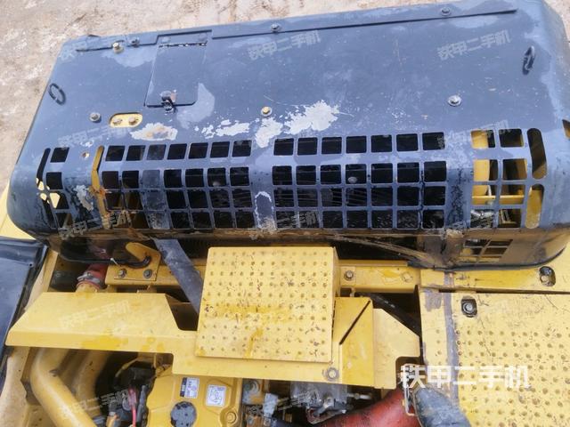 水箱+風(fēng)扇特寫(上車部件) 水箱+風(fēng)扇特寫(上車部件)