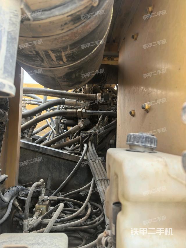 散熱器室(大件艙室) 散熱器室(大件艙室)