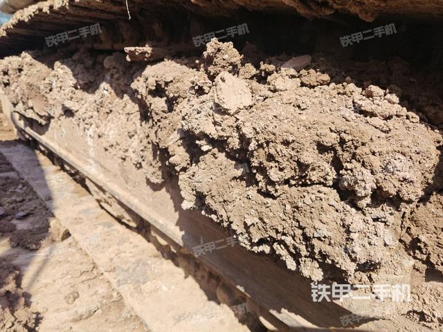 左托鏈輪和鏈筋(行走機構(gòu)) 左托鏈輪和鏈筋(行走機構(gòu))