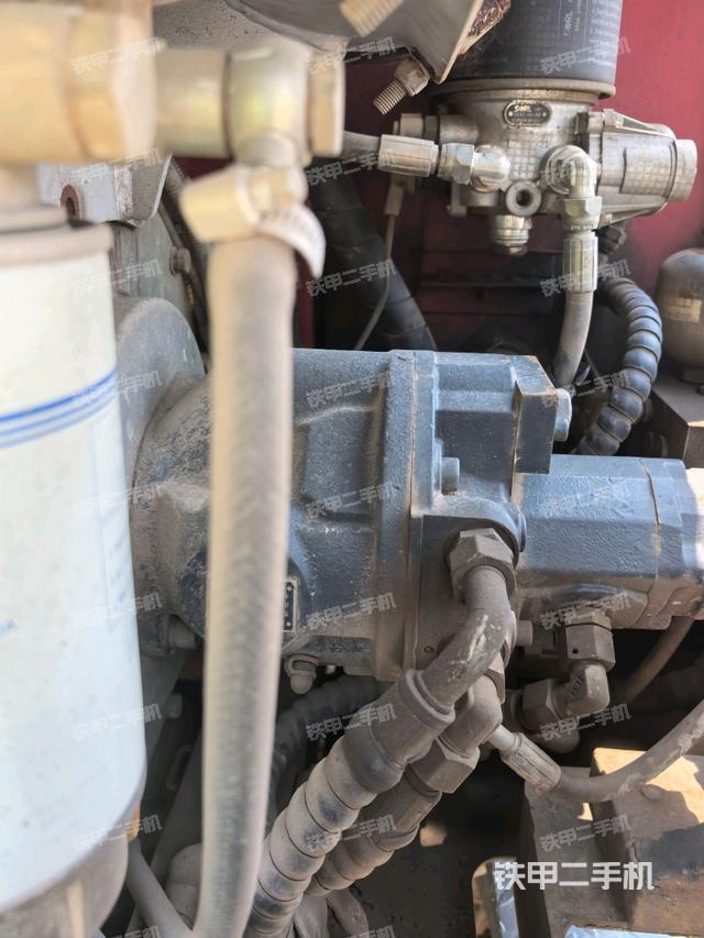 液压泵室(大件舱室) 液压泵室(大件舱室)