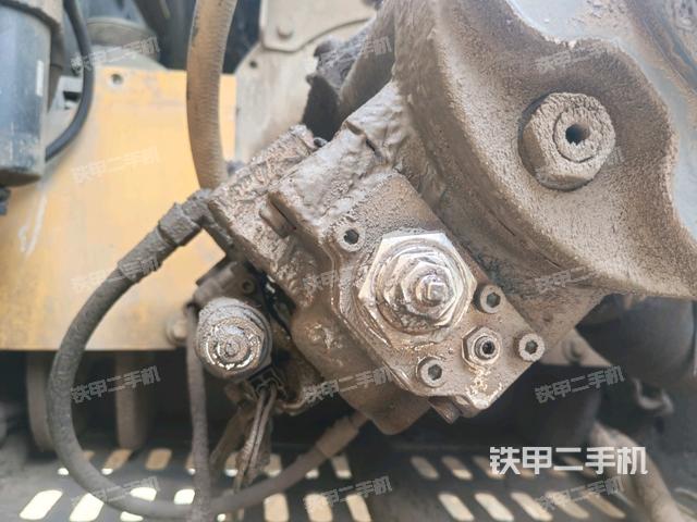 液壓泵室(大件艙室) 液壓泵室(大件艙室)