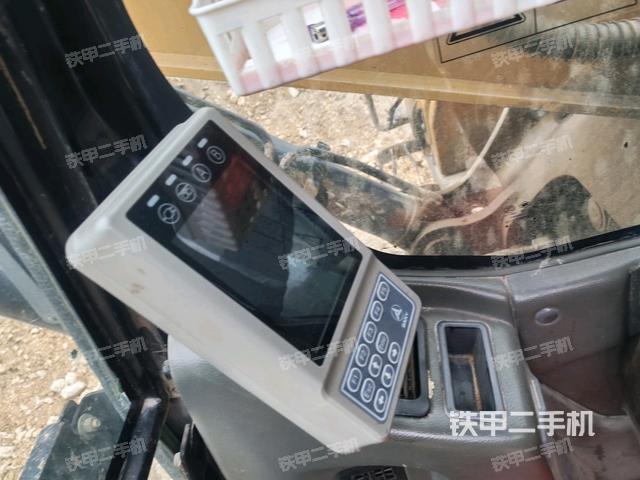 顯示屏?(駕駛室部分) 顯示屏?(駕駛室部分)