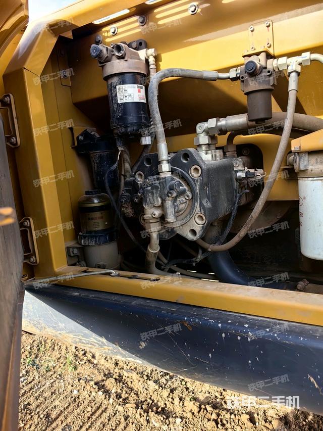 液壓泵室（大件艙室）