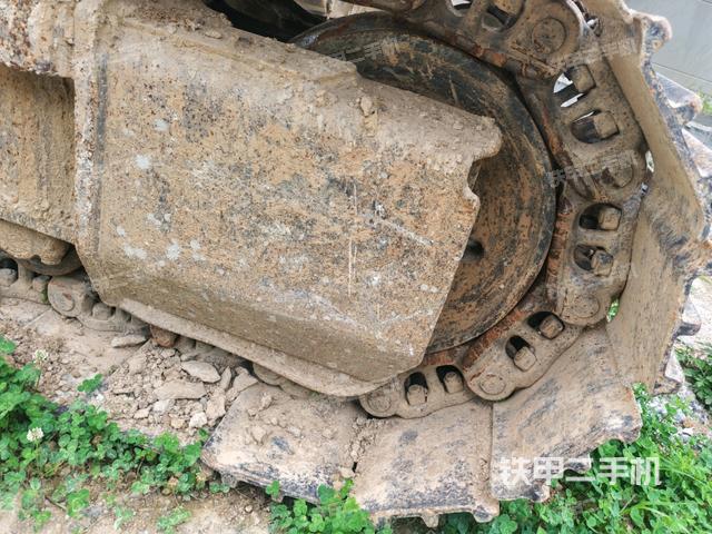 左托鏈輪和鏈筋(行走機(jī)構(gòu)) 左托鏈輪和鏈筋(行走機(jī)構(gòu))