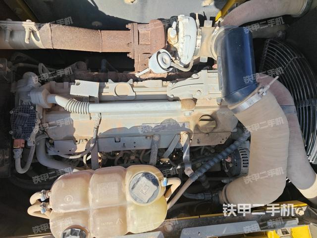 發(fā)動機室(上車部件) 發(fā)動機室(上車部件)