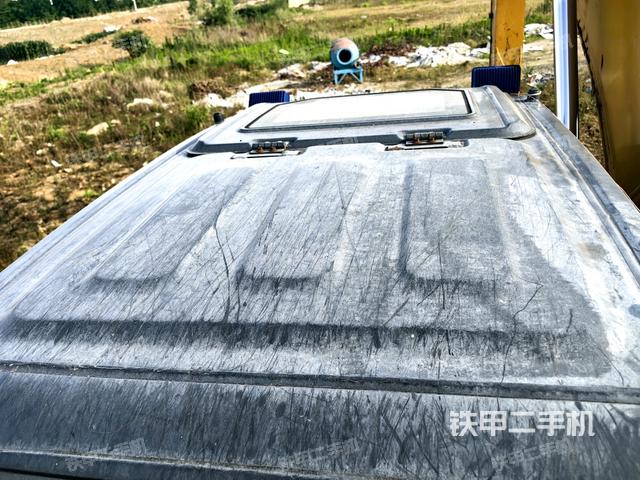 駕駛室頂部俯視（上車部件）