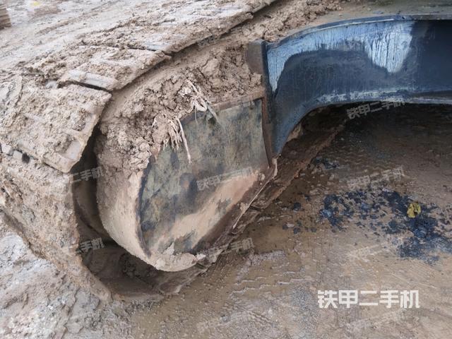 左側(cè)行走馬達(dá)蓋板(行走機(jī)構(gòu)) 左側(cè)行走馬達(dá)蓋板(行走機(jī)構(gòu))