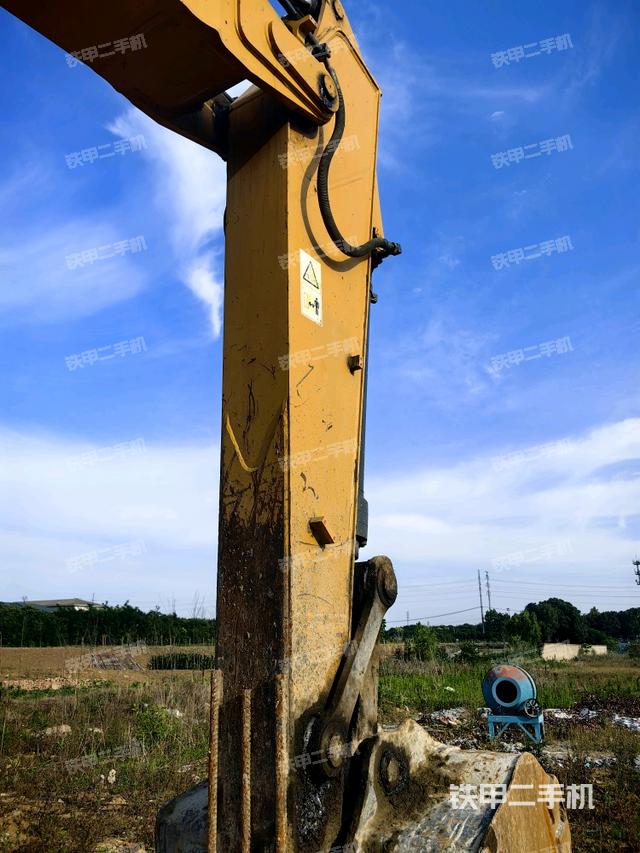 小臂整體左后（工作和回轉(zhuǎn)裝置）