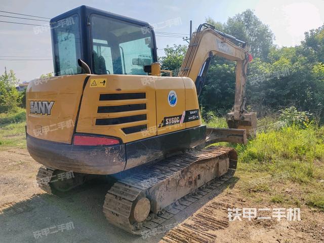 右后45(整機(jī)外觀) 右后45(整機(jī)外觀)