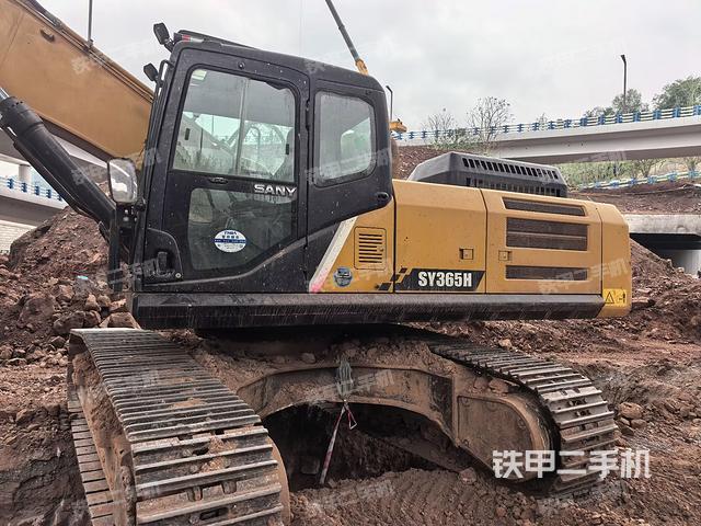 三一重工SY365H挖掘機