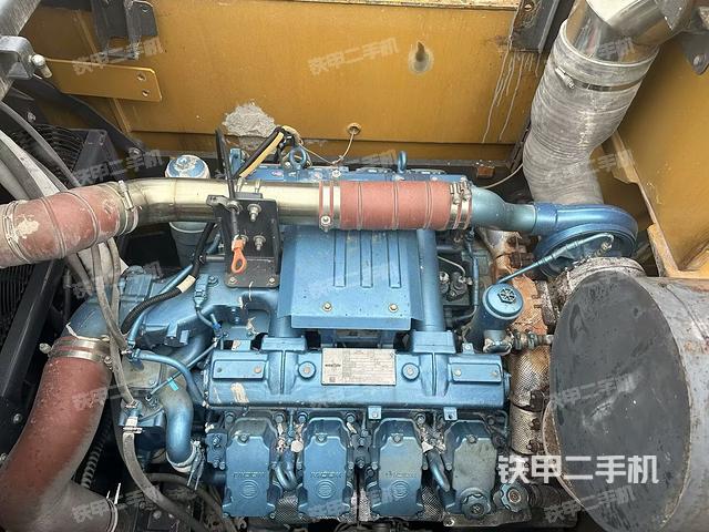 發(fā)動機室(上車部件) 發(fā)動機室(上車部件)