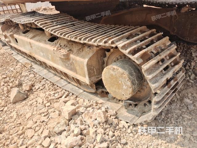 左導(dǎo)向輪(行走機構(gòu)) 左導(dǎo)向輪(行走機構(gòu))