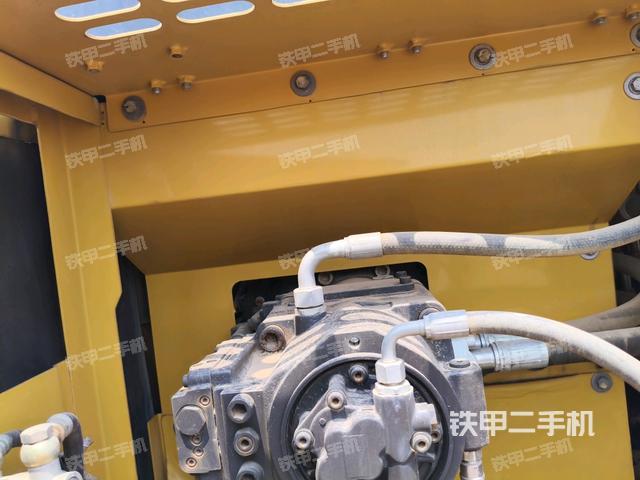 液壓泵室(大件艙室) 液壓泵室(大件艙室)