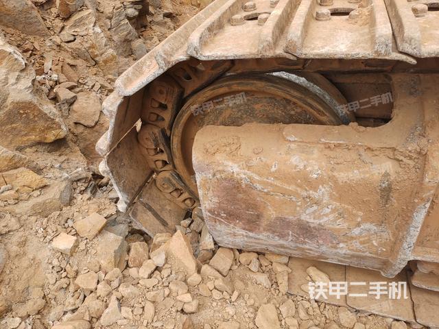 左導(dǎo)向輪(行走機構(gòu)) 左導(dǎo)向輪(行走機構(gòu))