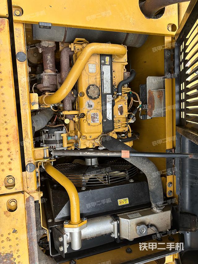 发动机整体俯视（整机外观）