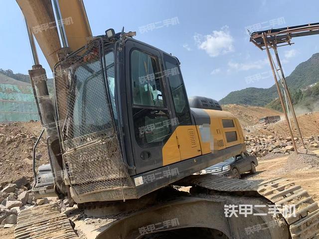 徐工XE370DK挖掘機