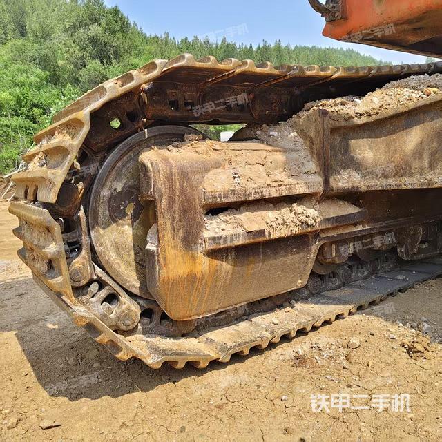 左托鏈輪和鏈筋(行走機(jī)構(gòu)) 左托鏈輪和鏈筋(行走機(jī)構(gòu))
