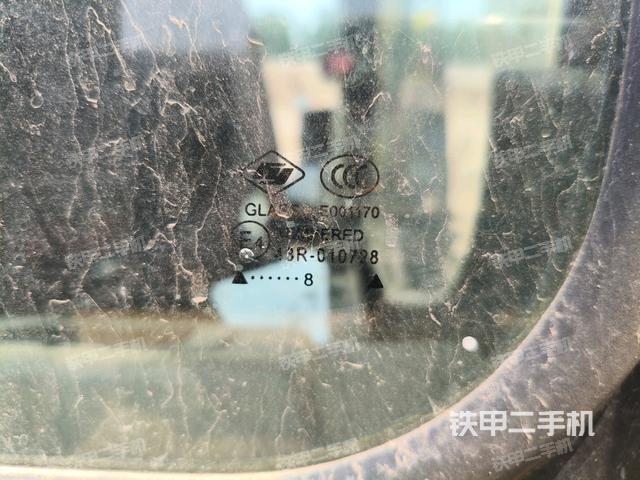 后窗玻璃角標(biāo)(駕駛室部分) 后窗玻璃角標(biāo)(駕駛室部分)