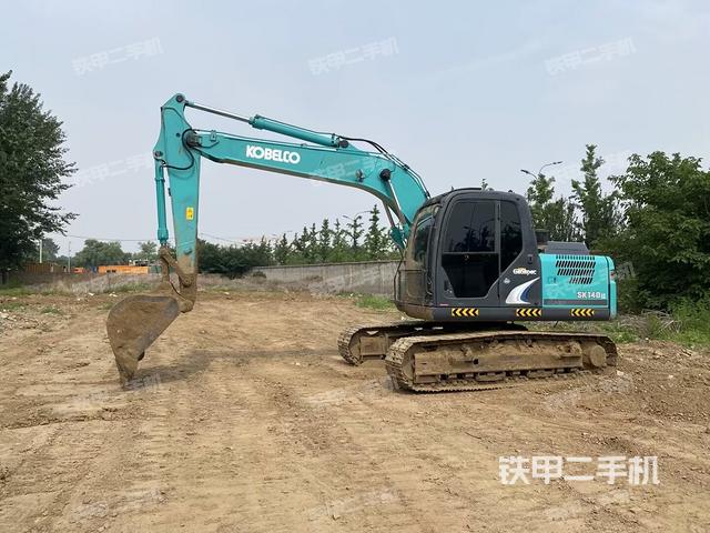 神鋼SK140LC-8挖掘機(jī)