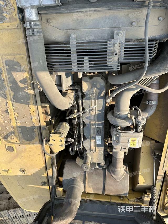 發(fā)動機整體俯視（整機外觀）