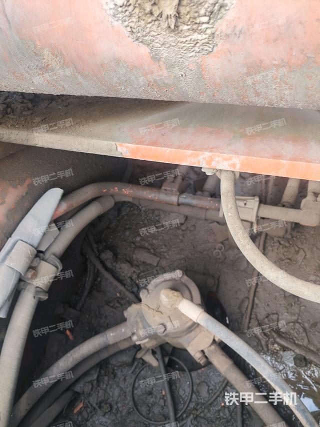 水箱+風(fēng)扇特寫(xiě)(上車(chē)部件) 水箱+風(fēng)扇特寫(xiě)(上車(chē)部件)