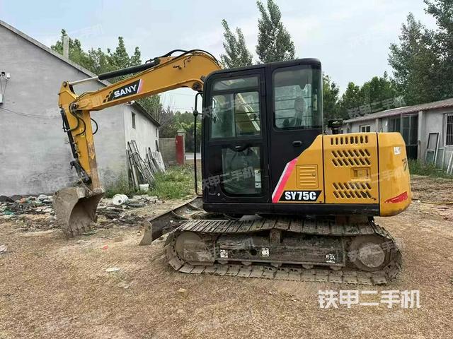 三一重工SY75C挖掘機(jī)