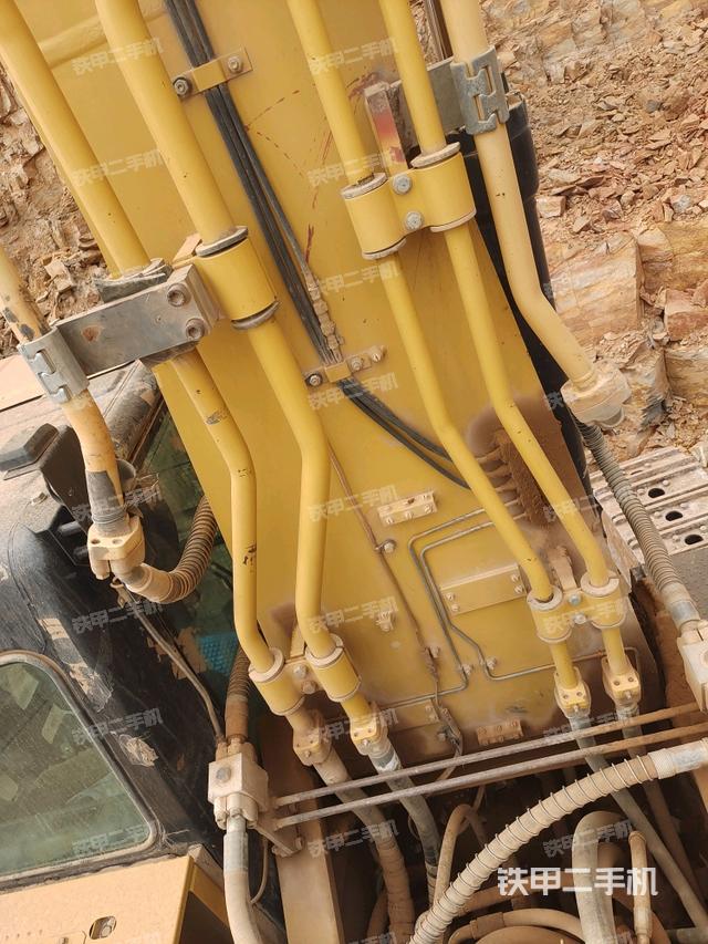 鏟斗45度(工作和回轉(zhuǎn)裝置) 鏟斗45度(工作和回轉(zhuǎn)裝置)