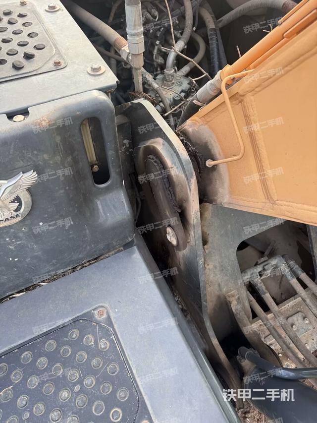 大臂根部 斜视（工作和回转装置）