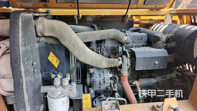 發(fā)動(dòng)機(jī)整體俯視(整機(jī)外觀) 發(fā)動(dòng)機(jī)整體俯視(整機(jī)外觀)