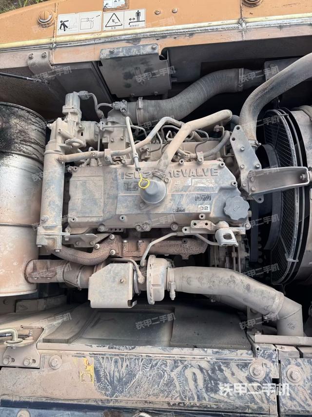 发动机室（上车部件）