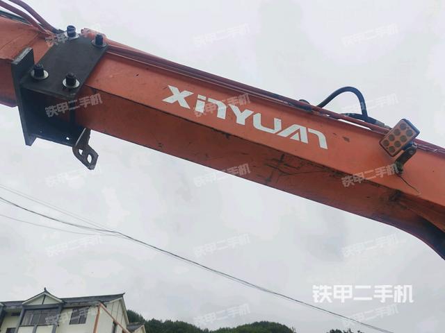 小臂整體左后(工作和回轉(zhuǎn)裝置) 小臂整體左后(工作和回轉(zhuǎn)裝置)