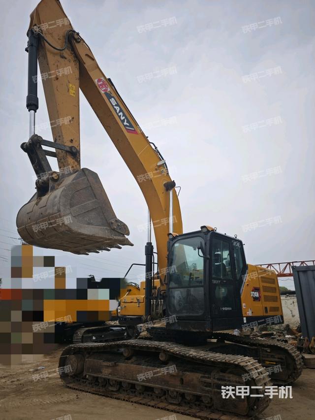 三一重工SY245H-S挖掘機