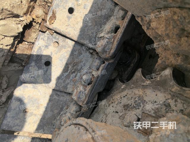 右導向輪(行走機構) 右導向輪(行走機構)