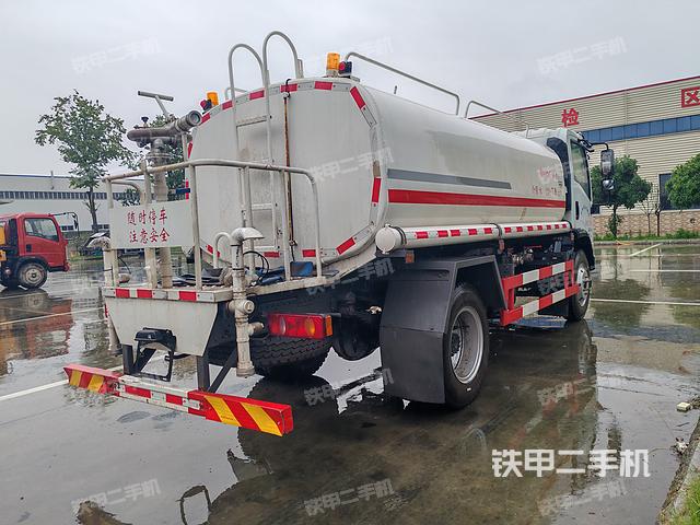 整機右后45°(設(shè)備外觀及核心部件) 整機右后45°(設(shè)備外觀及核心部件)