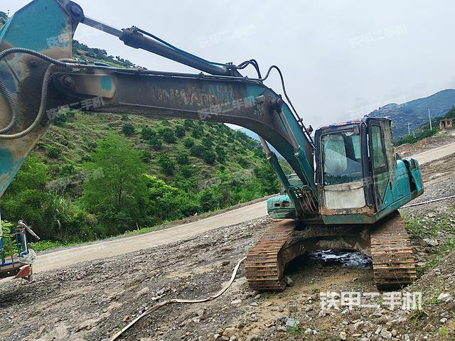 山河智能SWE210挖掘機(jī)