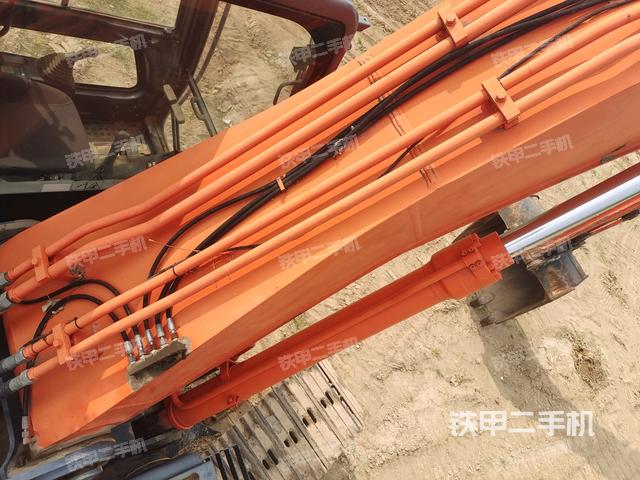 鏟斗45度(工作和回轉(zhuǎn)裝置) 鏟斗45度(工作和回轉(zhuǎn)裝置)