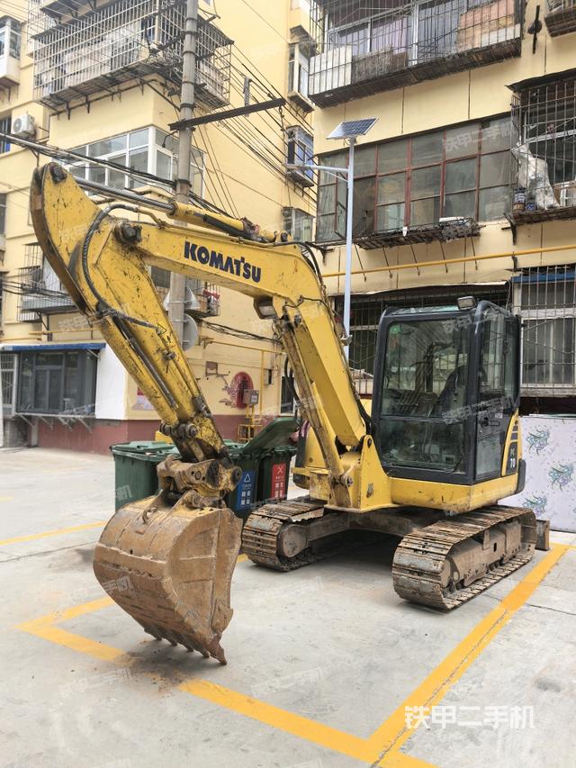 小松PC56-7挖掘機(jī)