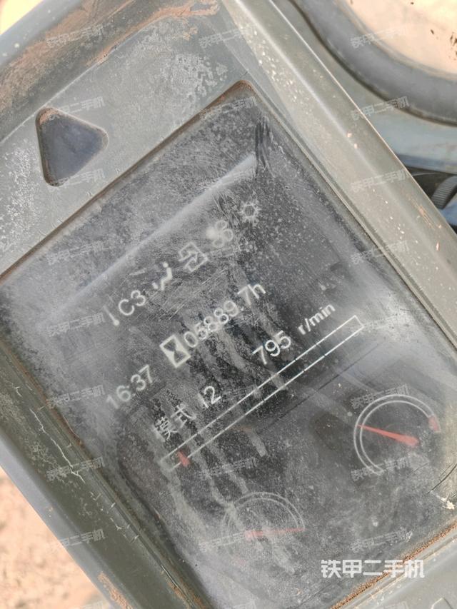 小时表(驾驶室部分) 小时表(驾驶室部分)