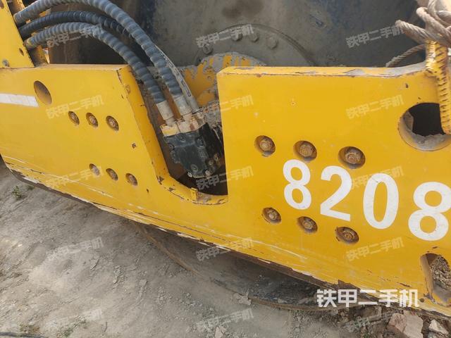 前车架正左侧(压路机前后车架) 前车架正左侧(压路机前后车架)