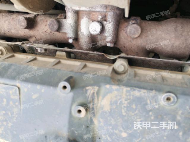 中央回轉(zhuǎn)接頭特寫(上車部件) 中央回轉(zhuǎn)接頭特寫(上車部件)