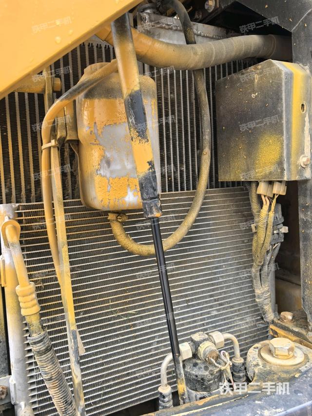散熱器室(大件艙室) 散熱器室(大件艙室)