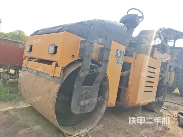 徐工XMR303壓路機