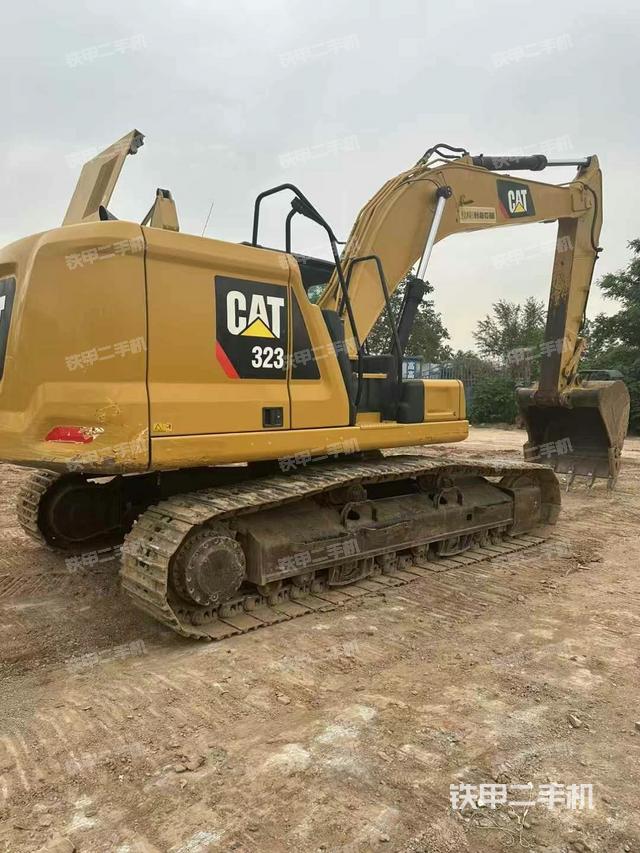 整机右后45°(整机外观) 整机右后45°(整机外观)