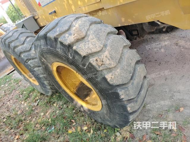右托鏈輪+鏈筋(行走機(jī)構(gòu)) 右托鏈輪+鏈筋(行走機(jī)構(gòu))