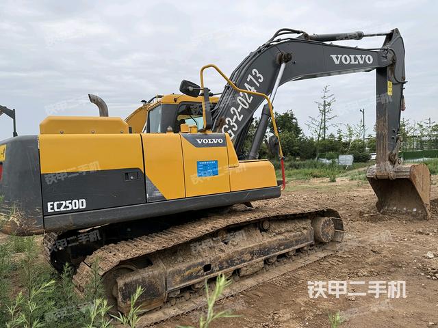 整机右后45°（整机外观）