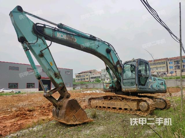 神鋼SK250-8挖掘機(jī)