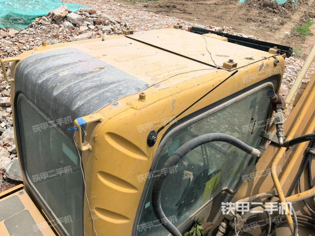 駕駛室頂部俯視(上車部件) 駕駛室頂部俯視(上車部件)