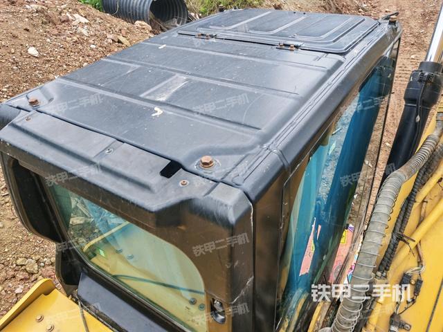 駕駛室頂部俯視(上車部件) 駕駛室頂部俯視(上車部件)