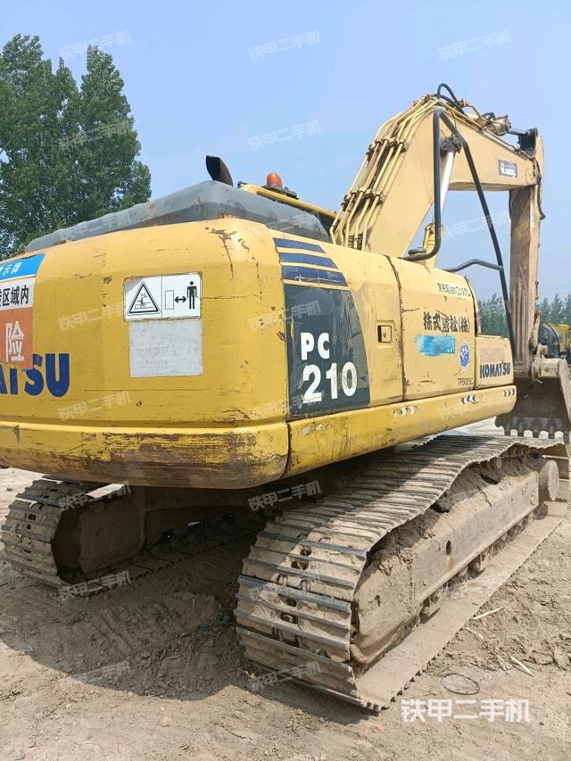 整機(jī)右后45°(整機(jī)外觀) 整機(jī)右后45°(整機(jī)外觀)
